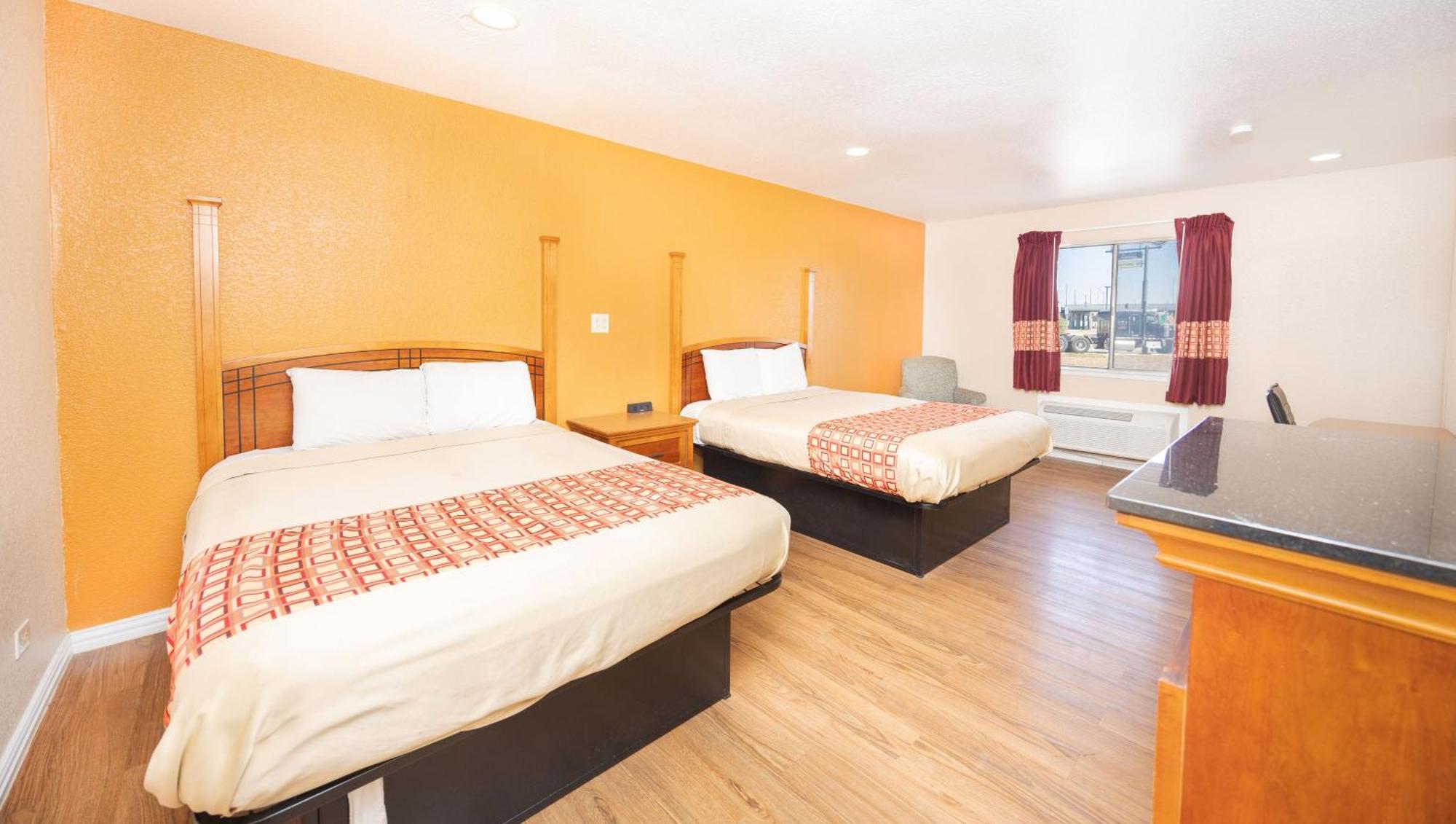 Regency Inn Hondo Eksteriør bilde